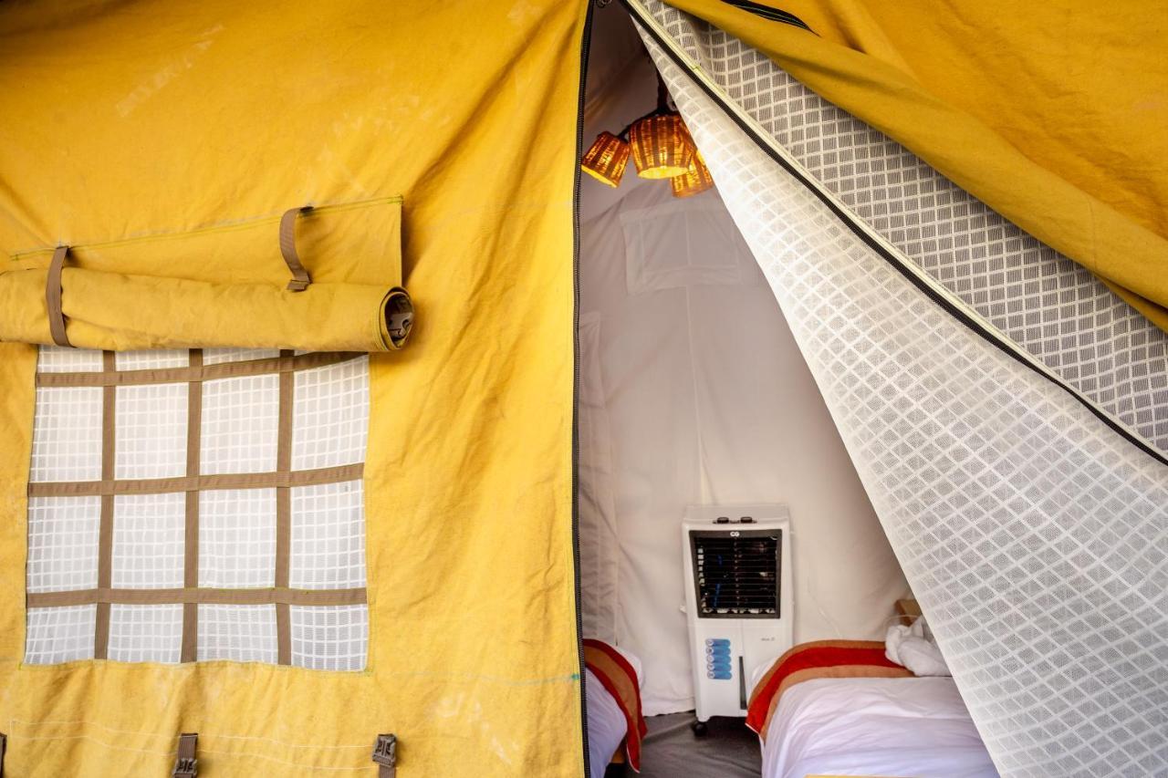Kalash Parkaze And Tent Inn ポカラ エクステリア 写真